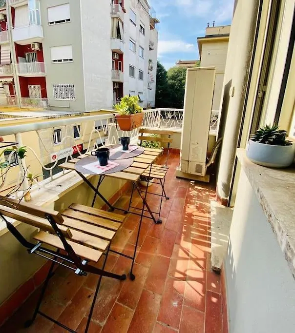 Dr House Luxury Apartment Roma Italia