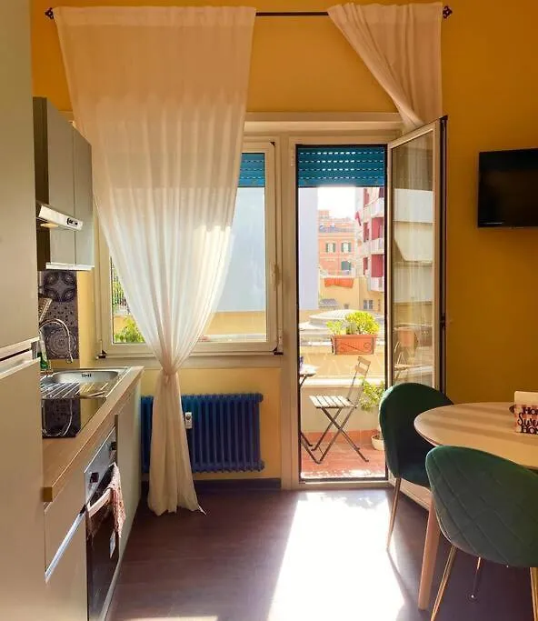Dr House Luxury Apartment Roma