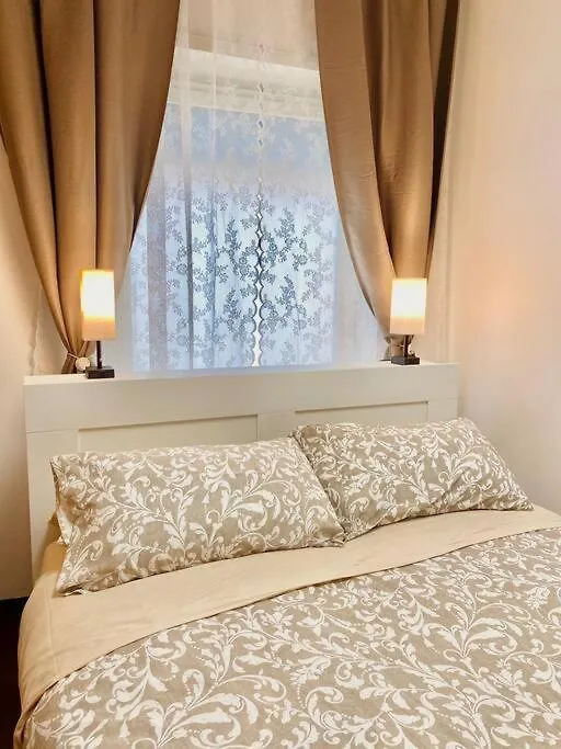 Dr House Luxury Apartment 로마